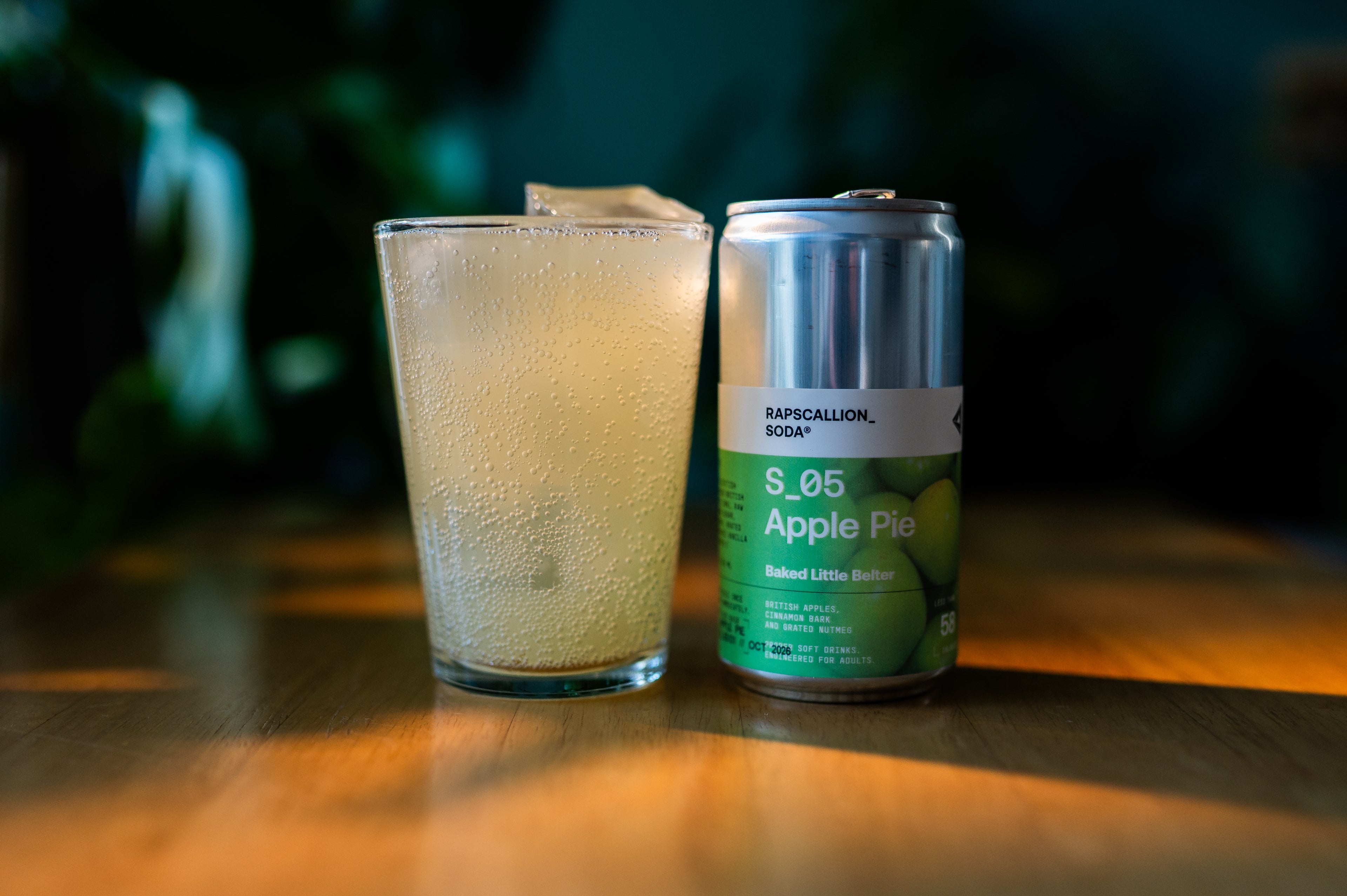 D2B // Trade Apple Pie Soda x 12 inc. VAT